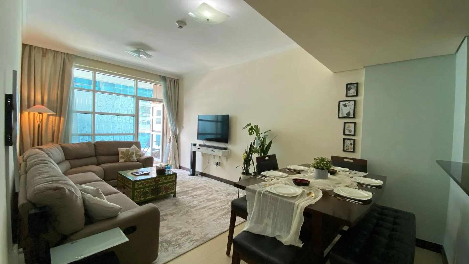 2-Bhk Apartment With Gym & Pool Dubai