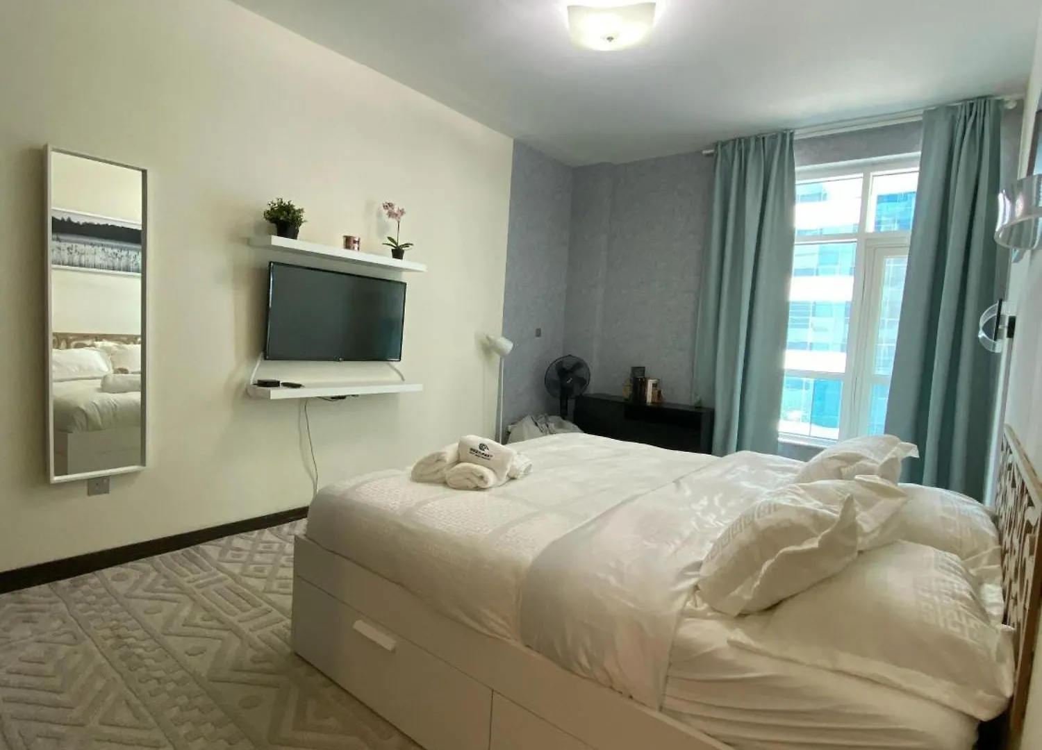 2-Bhk Apartment With Gym & Pool Dubai 0*,  United Arab Emirates